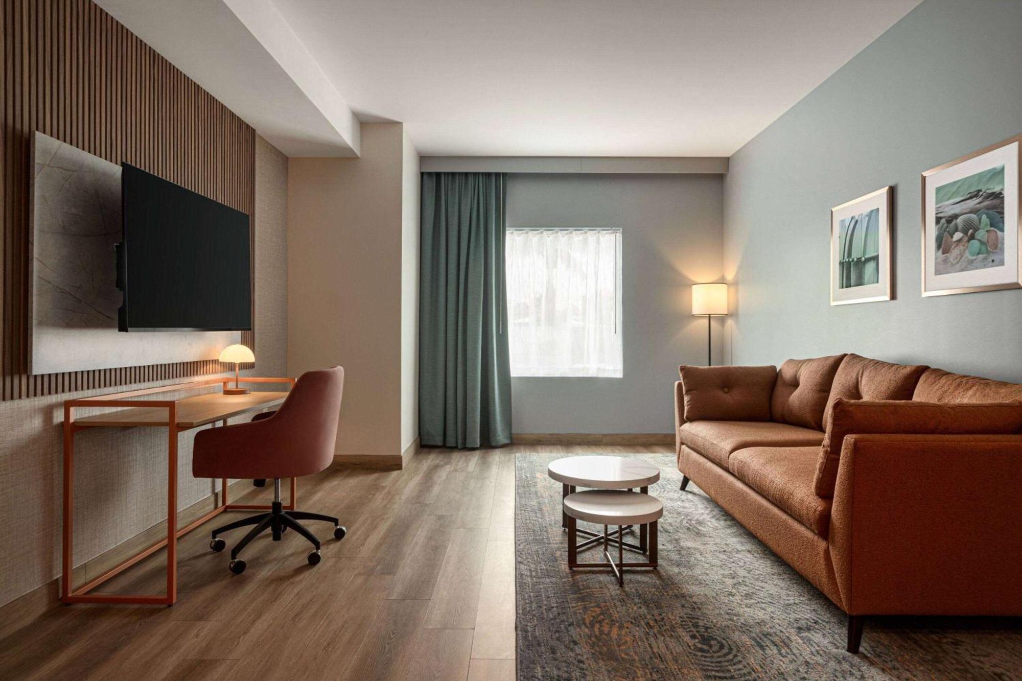 Sea Glass Beach Place, Trademark Collection By Wyndham Lauderdale-by-the-Sea Exterior photo