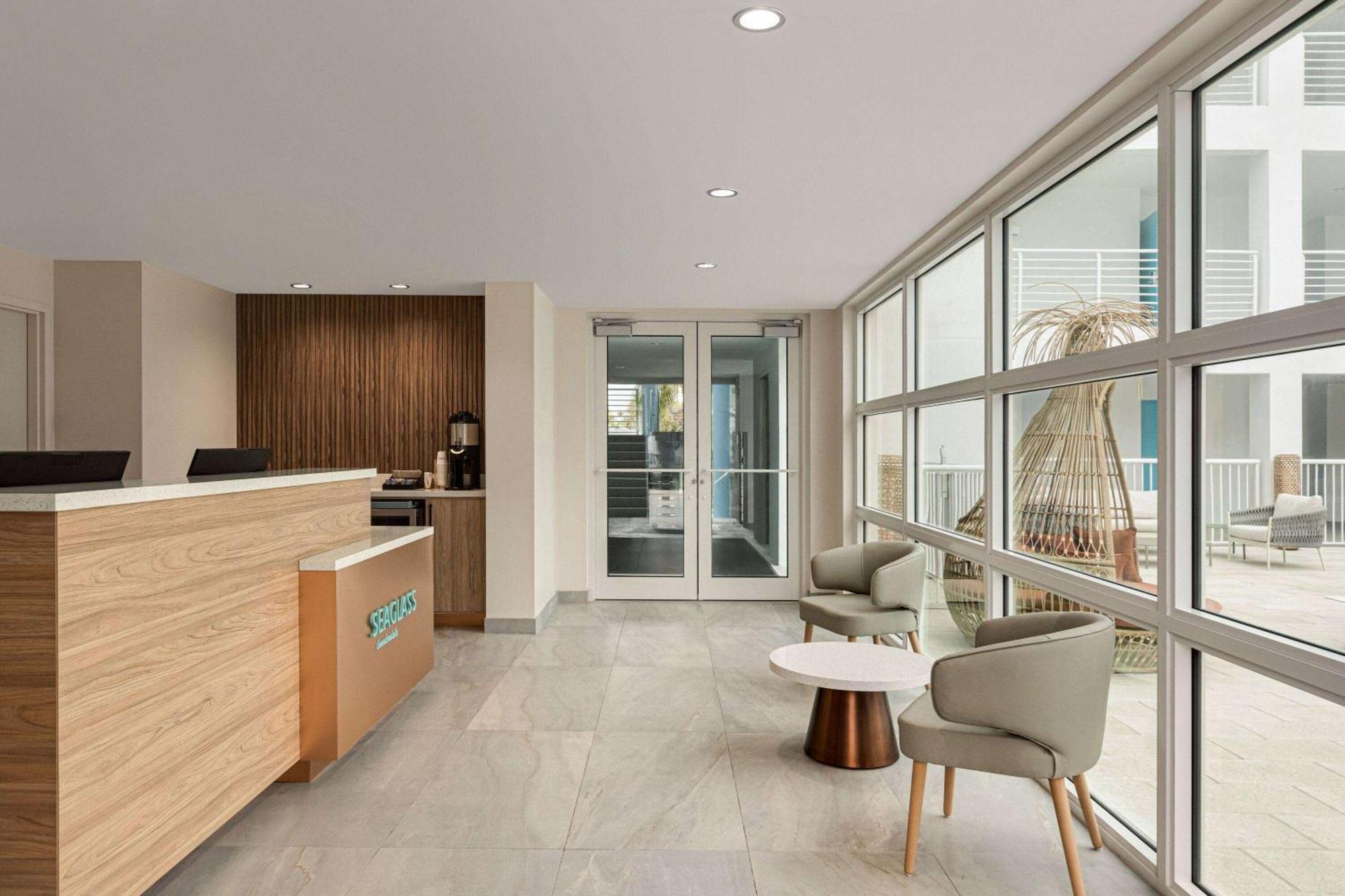 Sea Glass Beach Place, Trademark Collection By Wyndham Lauderdale-by-the-Sea Exterior photo