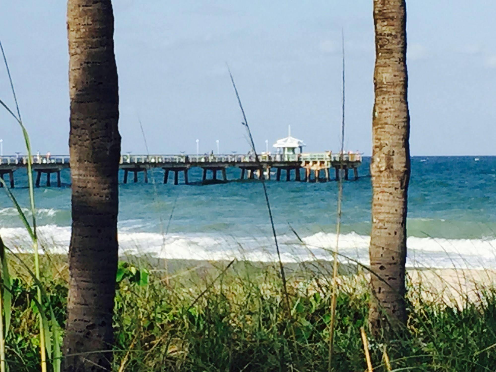 Sea Glass Beach Place, Trademark Collection By Wyndham Lauderdale-by-the-Sea Exterior photo