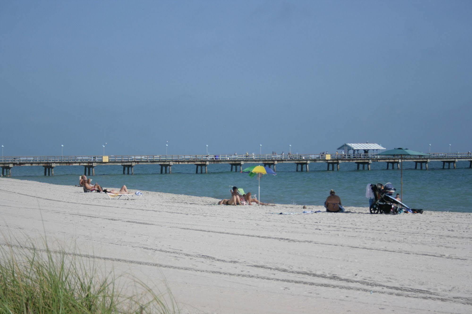 Sea Glass Beach Place, Trademark Collection By Wyndham Lauderdale-by-the-Sea Exterior photo